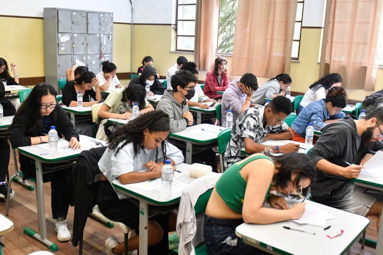 Cada estudante pode optar por até 11 cursos diferentes