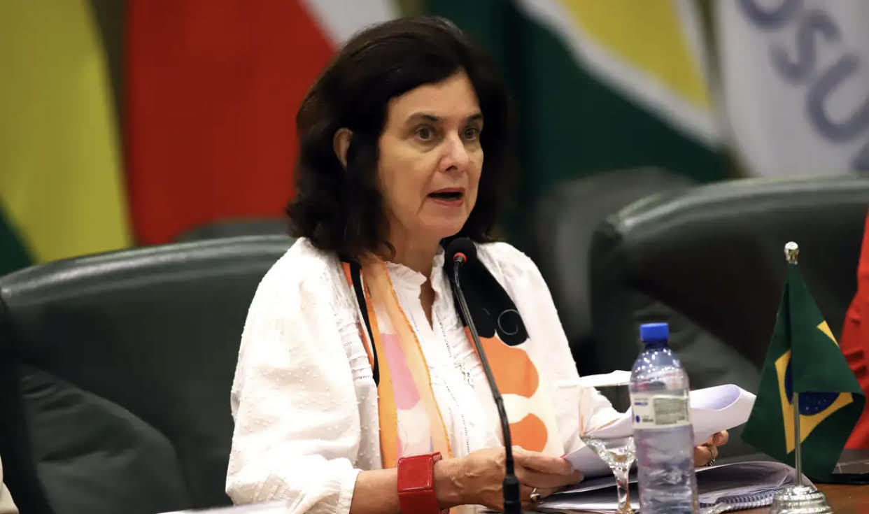 Nova dose da bivalente será antecipada para idosos