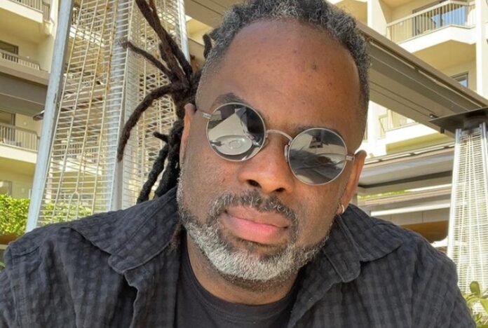 Apresentador Manoel Soares