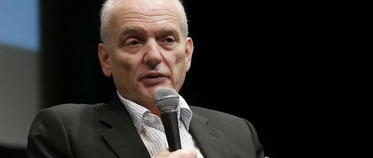 David Chase criticou executivos e disse que a era de ouro da televisão acabou.