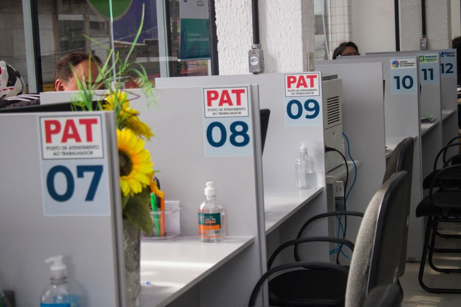 Entrevistas serão no Posto de Atendimento ao Trabalhador (PAT) do Facilita São Vicente (Avenida Ulisses Guimarães, 1.330, 1° andar - Rio Branco), das 10h às 16h