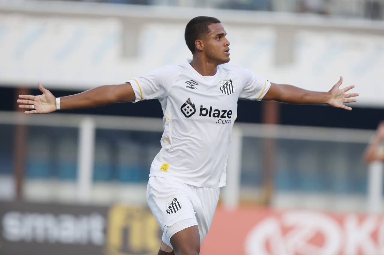 A atual camisa do Santos