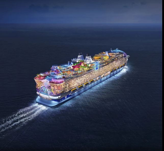 O lançamento da viagem inaugural contou com a presença do premiadíssimo jogador Lionel Messi.