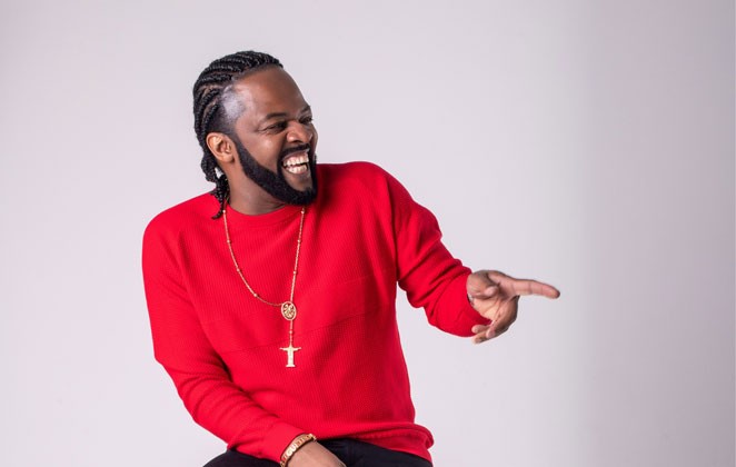 Cantor Xande de Pilares, um dos maiores nomes do samba brasileiro