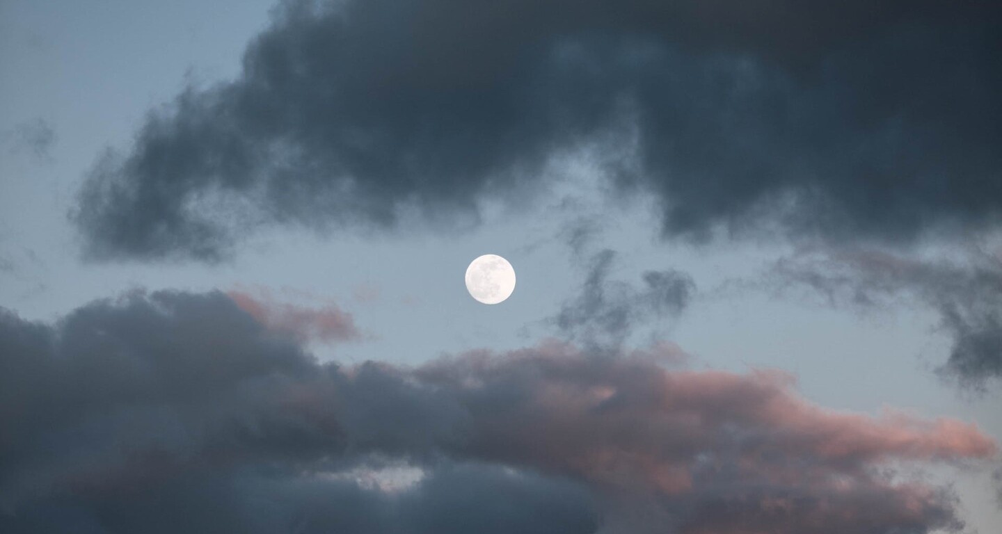 Fim de semana terá sol entre nuvens e chuvas moderadas na Baixada Santista