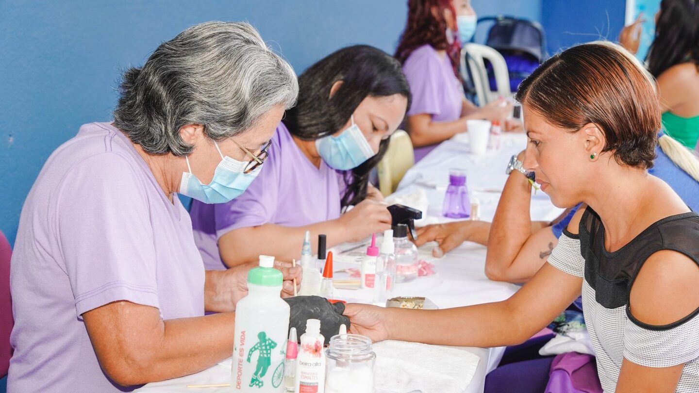 Neste ano letivo, todas as aulas dos setes Caecs retornam no próximo dia 19