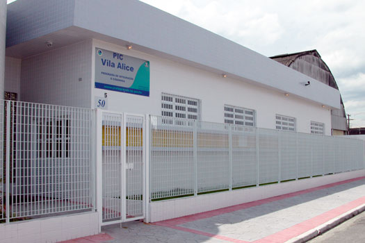 PIC Vila Alice - Rua Renata Câmara Agondi, n&ordm; 50, no Bairro Anhanguera. O telefone de contato é 3496-5067
