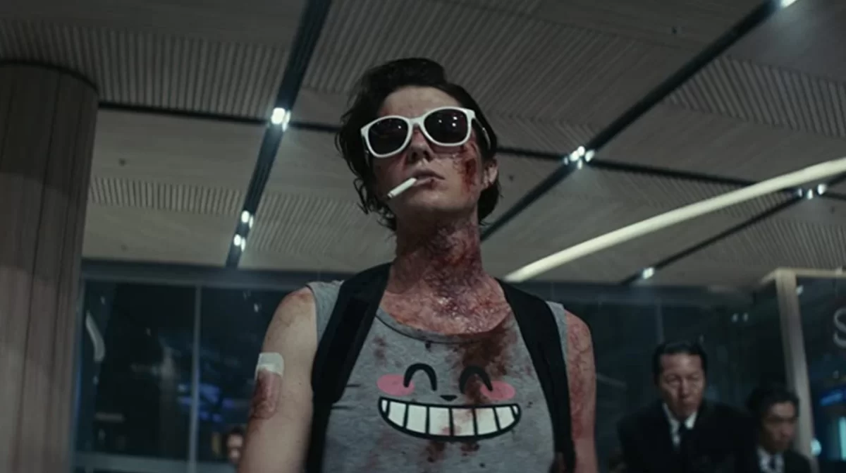 Mary Elizabeth Winstead em cena de 'Kate'