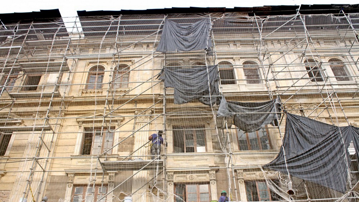 Na avaliação do promotor, esse dano moral ficou explícito não só pela demora na entrega do prédio histórico à população santistas, mas, também, pela necessidade de interdição do Teatro Coliseu sete anos após o término das obras, em 2013