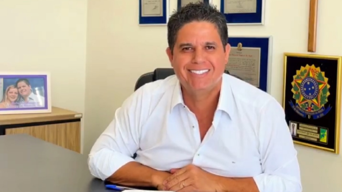 Juiz da Vara da Fazenda Pública do Tribunal de Justiça do Estado de São Paulo (TJ-SP) condenou o ex-prefeito Luis Cláudio Bili Lins da Silva e mais dois ex-secretários municipais de Finanças