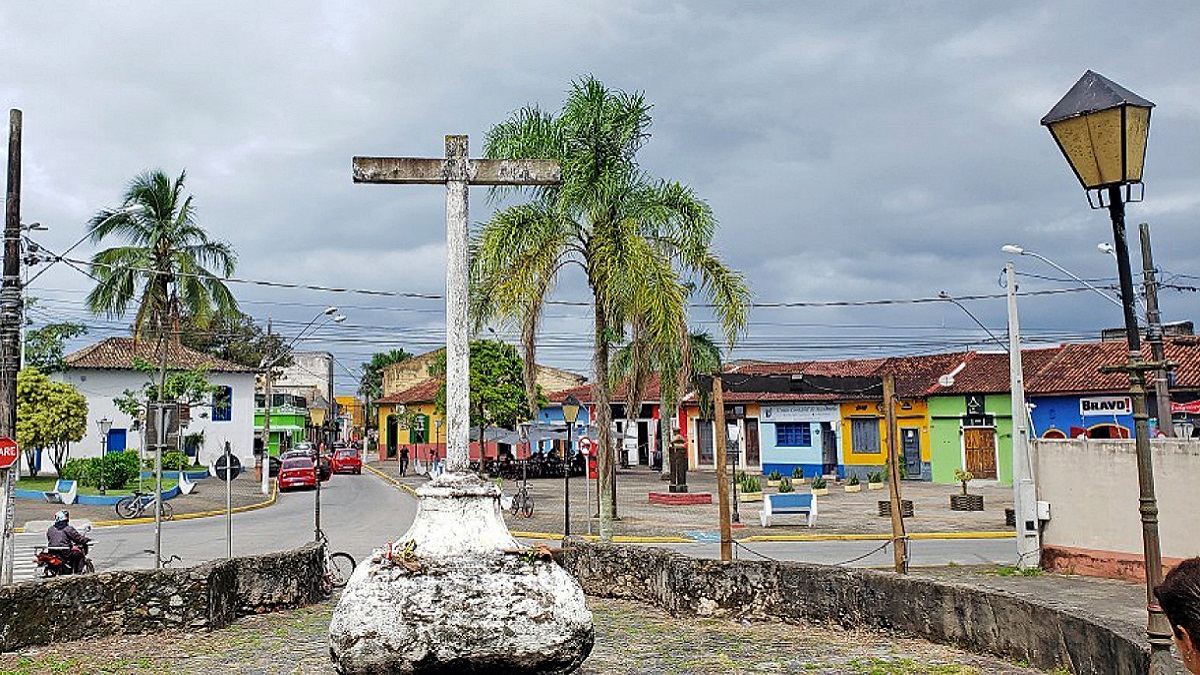 Em relação à obra de revitalização da Praça Narciso de Andrade, o projeto se encontra em fase de elaboração pela Secretaria Municipal de Obras