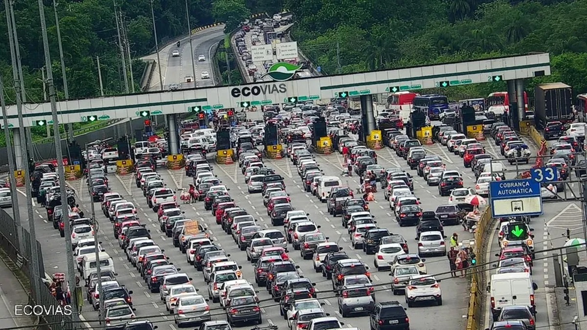 Trânsito na Imigrantes, em imagem de arquivo