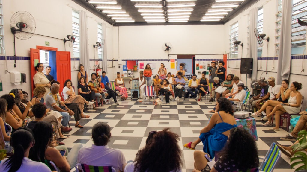 Convocatória é voltada para pessoas e coletivos da Baixada Santista interessadas em utilizar o espaço