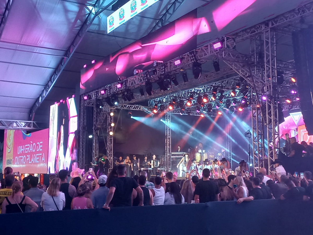 Ir a shows é a atividade cultural preferida de boa parte da população da Baixada Santista