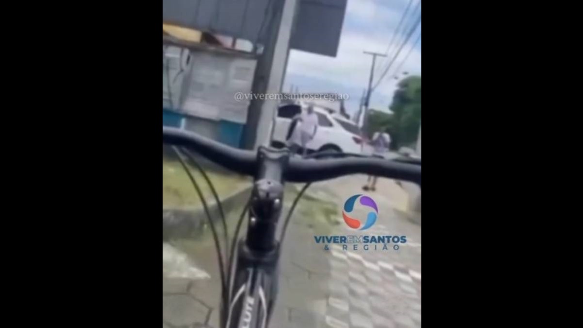 A ação não durou nem um minuto