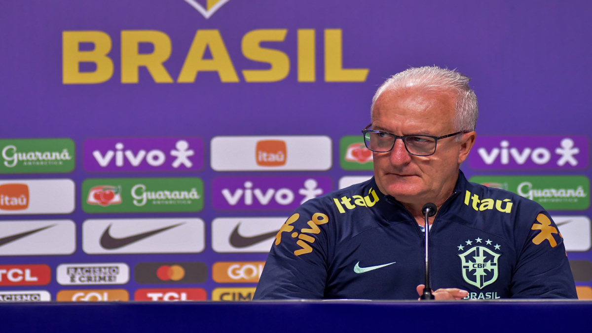 O time comandado por Dorival Júnior disputa o primeiro amistoso preparativo para a competição diante do México