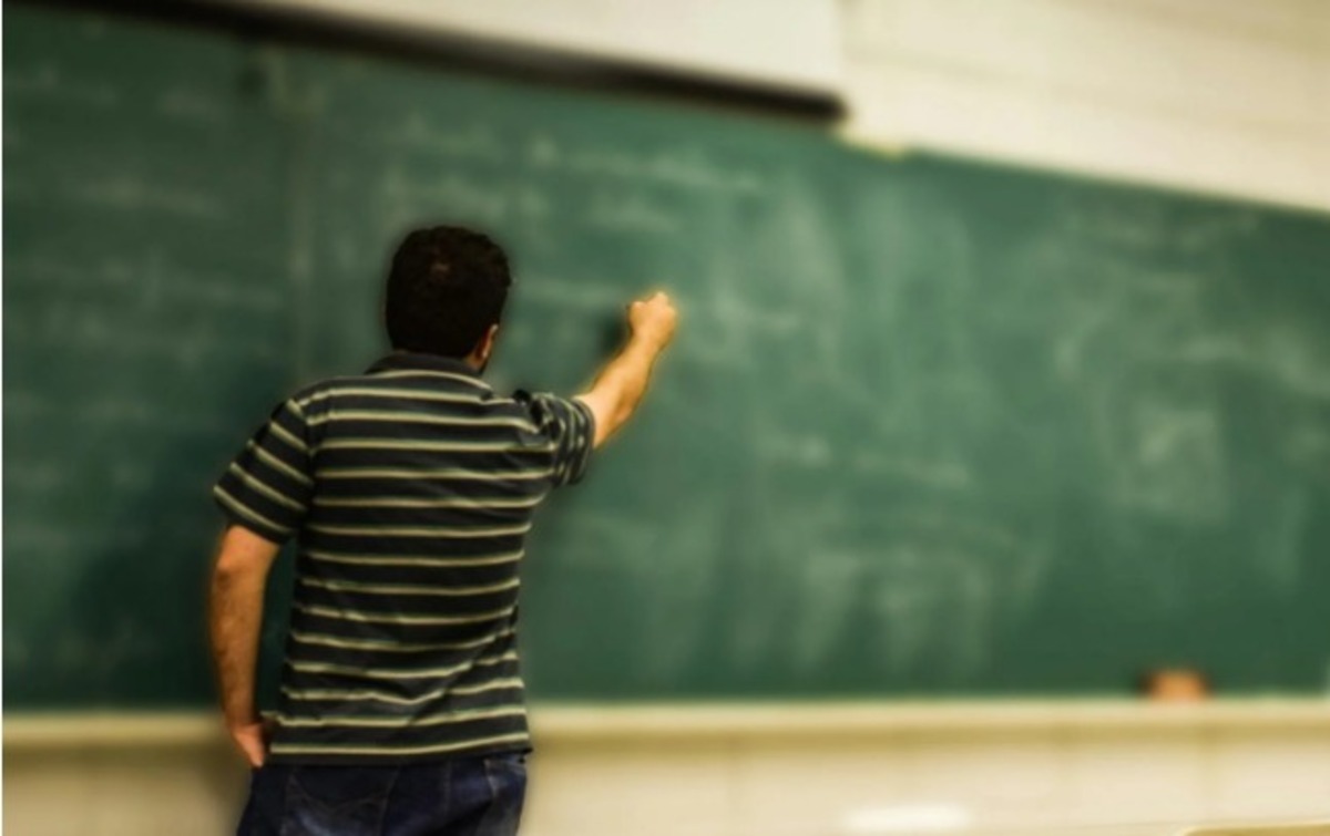 Prefeitura de Ubatuba obteve a aprovação da Câmara Municipal para conceder o pagamento do Piso Salarial Profissional Nacional do Magistério aos professores da Rede Municipal