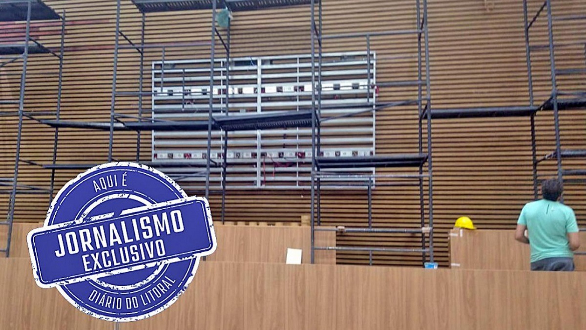 O custo do painel daria para pagar um salário mínimo - R$ 1.412,00 - para 29 trabalhadores