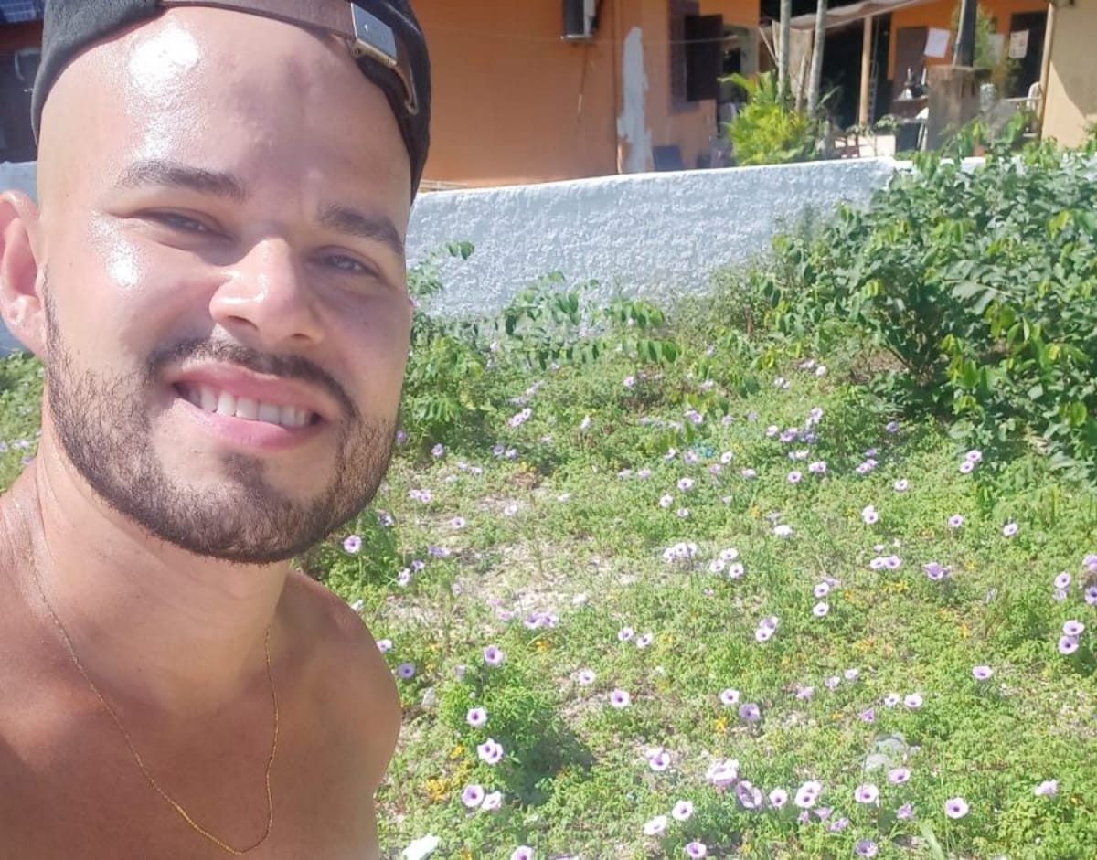 Não foi possível fazer reconhecimento por digital e nem pela arcada dentária pelo estado avançado de decomposição