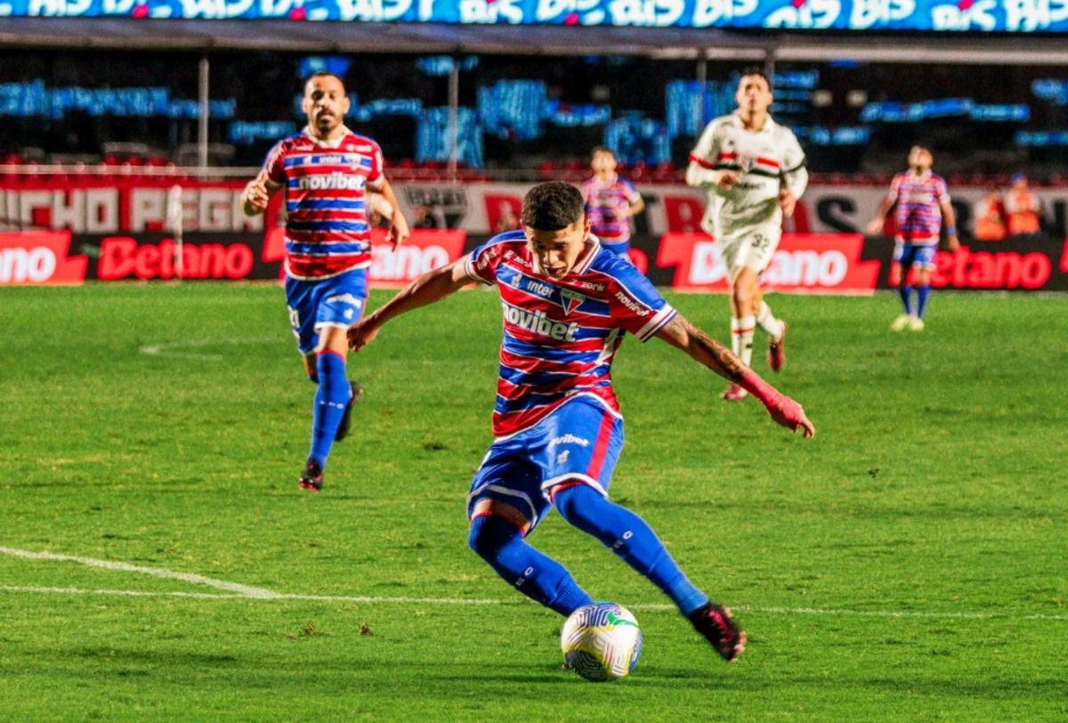 Fortaleza bateu o São Paulo no MorumBIS na estreia do Campeonato Brasileiro