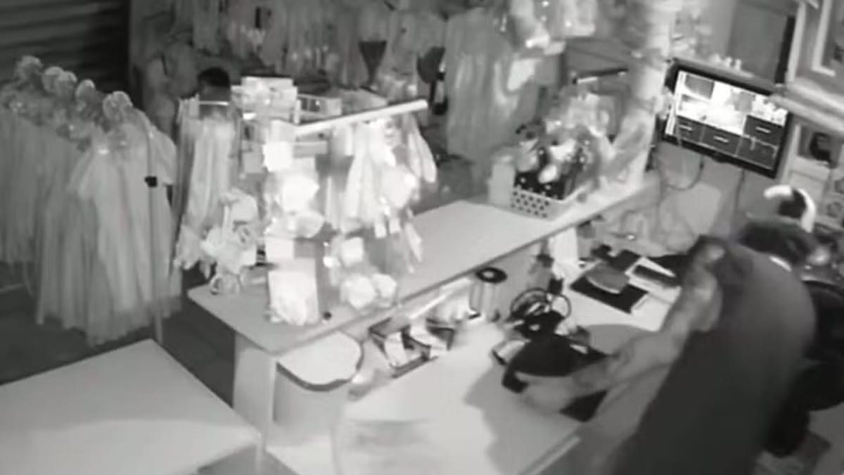 Criminoso invade e furta loja em São Vicente