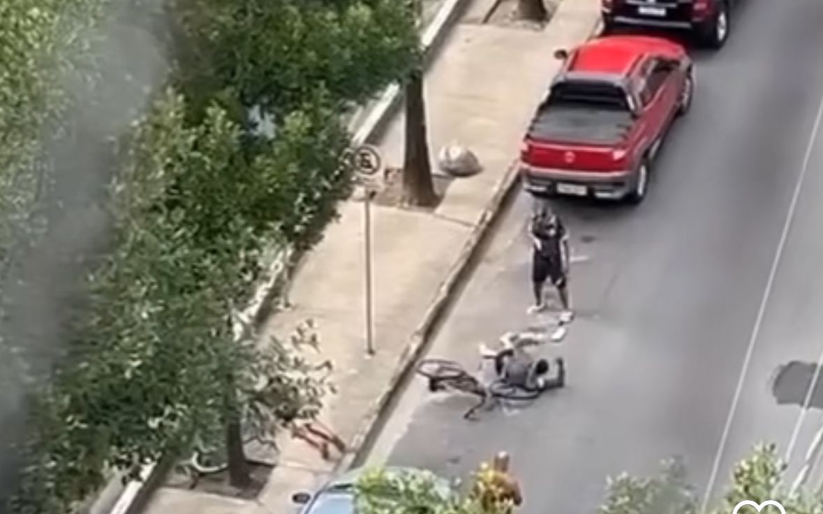 O caso foi registrado como roubo no 2° Distrito Policial