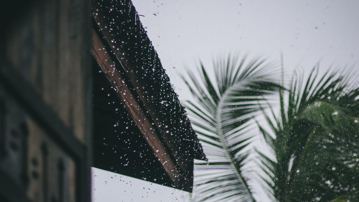 Moradores da região tiveram dificuldades para chegar em seus compromissos