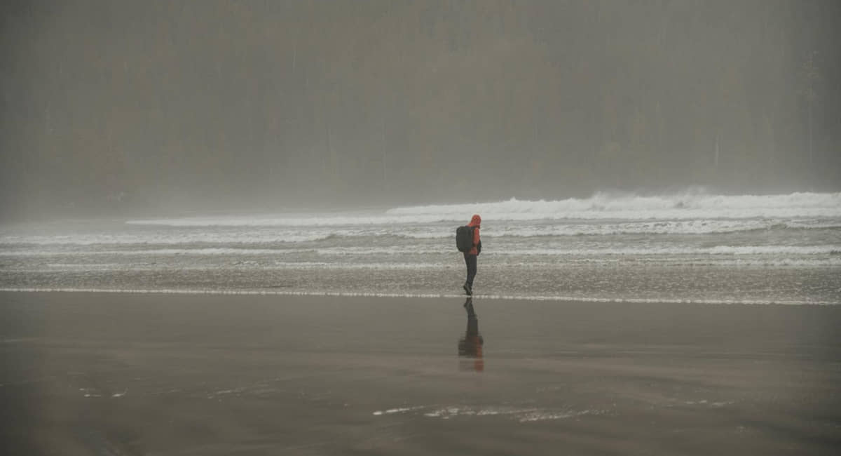Litoral de SP terá chuva forte e frio neste final de semana