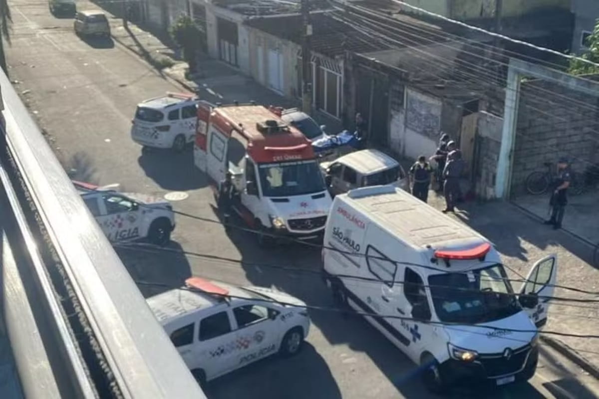 O baleado foi levado em parada cardiorrespiratória ao Pronto Socorro Central após os primeiros atendimentos.