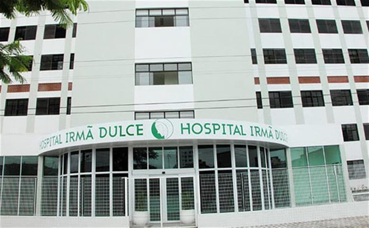 O homem foi atingido no seu fêmur direito