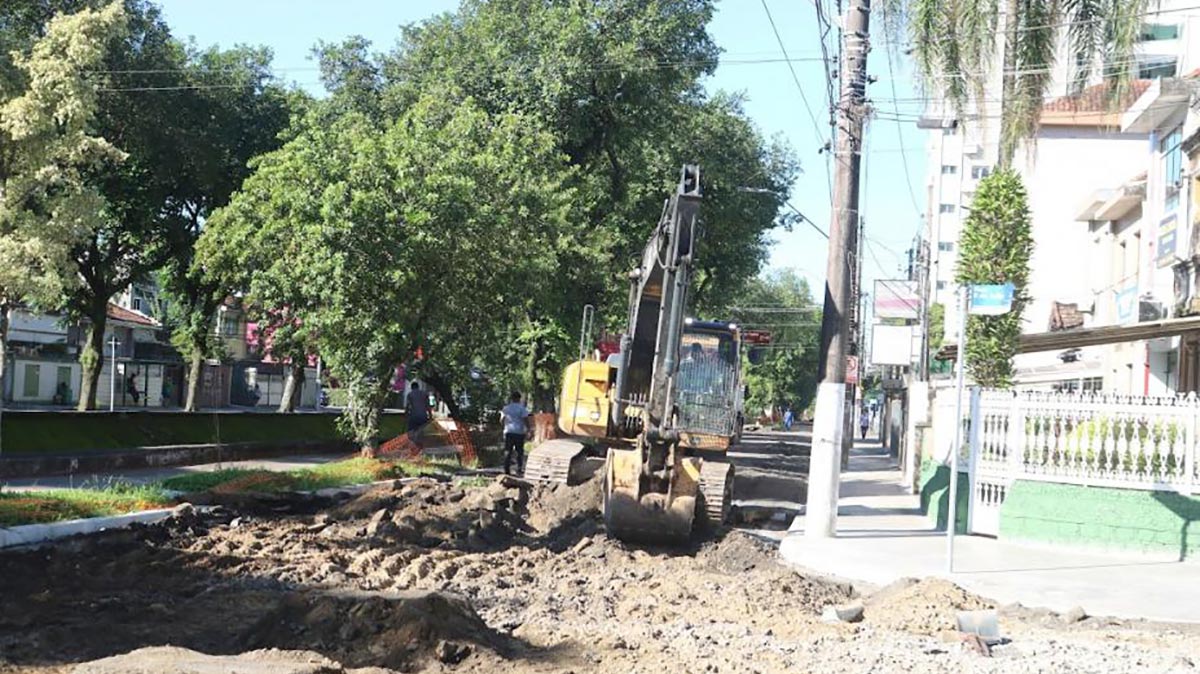 A CET-Santos implanta nesta semana bloqueio em novo trecho da Avenida Pinheiro Machado