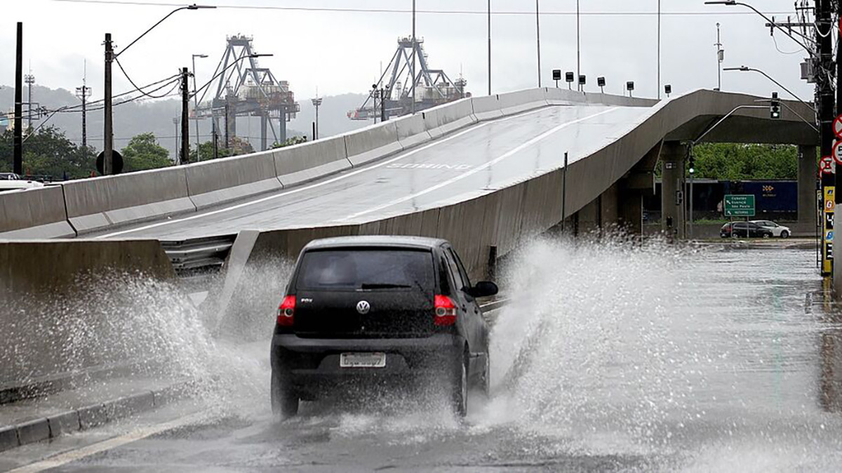 Iniciativa é de suma importância para, definitivamente, acabar com um problema crônico: alagamentos na entrada da cidade