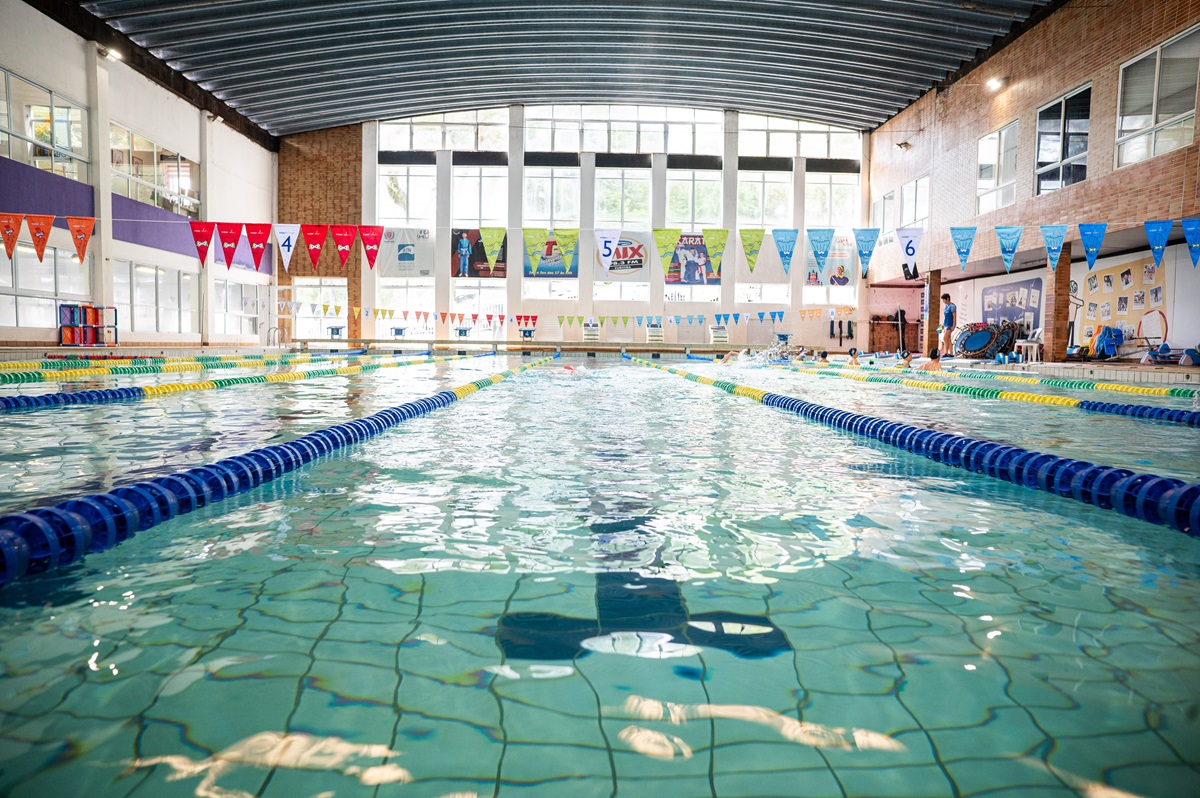 Passos simples e fáceis de serem colocados em prática para proteger as escolas de natação e academias