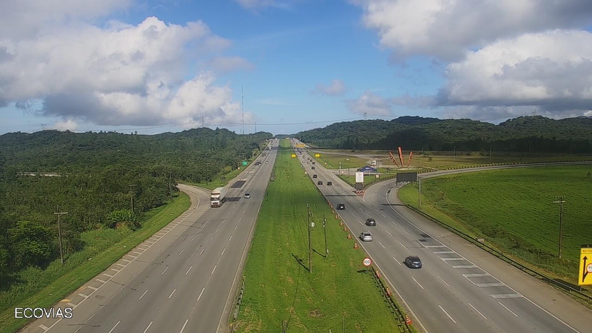 Rodovia dos Imigrantes registra lentidão do Km 40 ao Km 44 em sentido ao Litoral