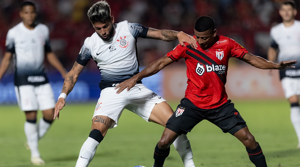 Yuri Alberto marcou duas vezes, mas Cacá, contra, e Shaylon, igualaram o marcador.