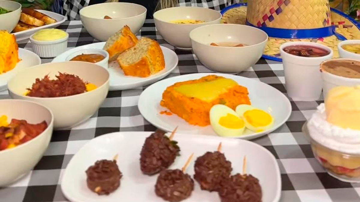 A Mandurée Doceria e Bistrô fica na Rua Joaquim Távora, 268