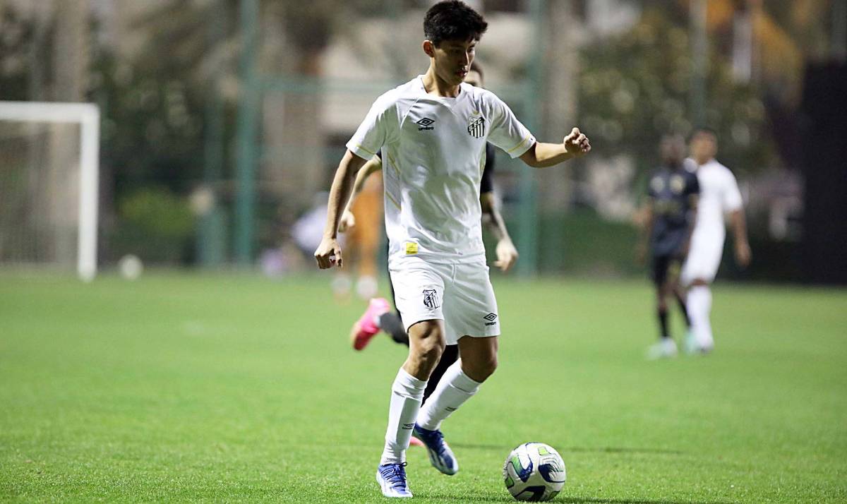 ale lembrar que o jovem faz parte da lista de convocados da Bolívia para a Copa América