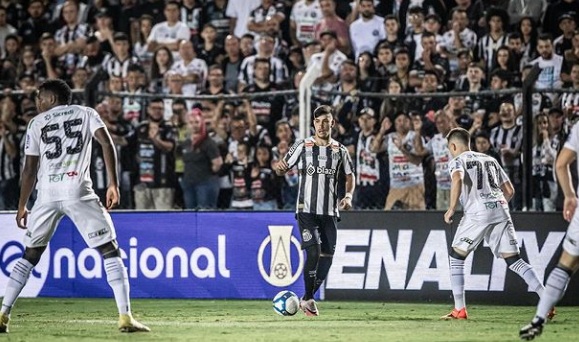 Willian Machado marcou o único gol do confronto, que teve gol anulado de Furch nos acréscimos