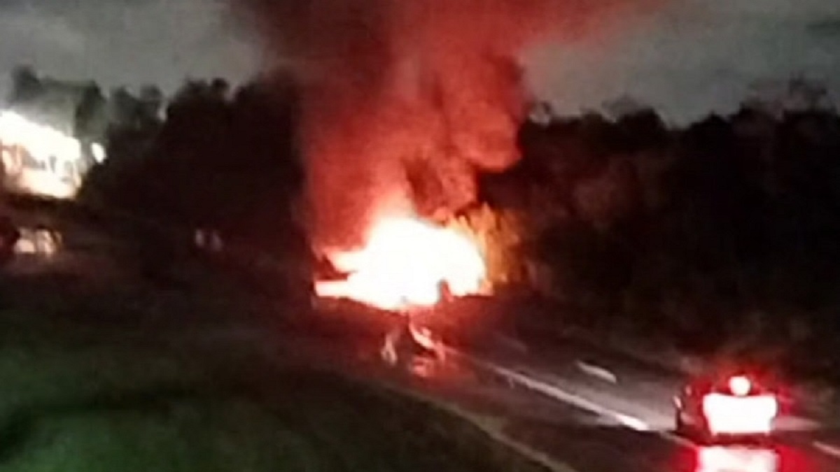 Fogo foi rapidamente controlado pelo Corpo de Bombeiros