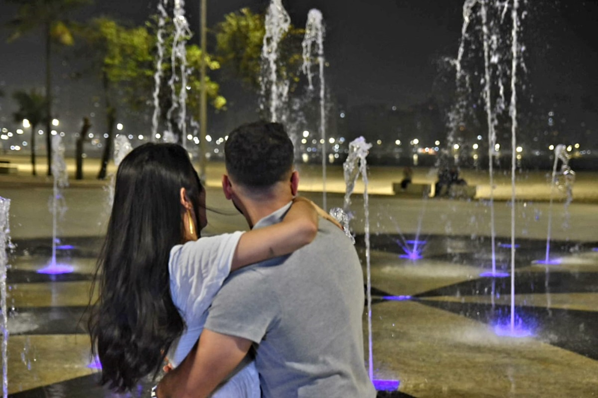 Casal escolheu o local para facilitar a participação dos avós