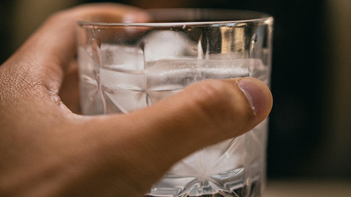 Copo de água pode deixar de ser gratuito em bares e restaurantes