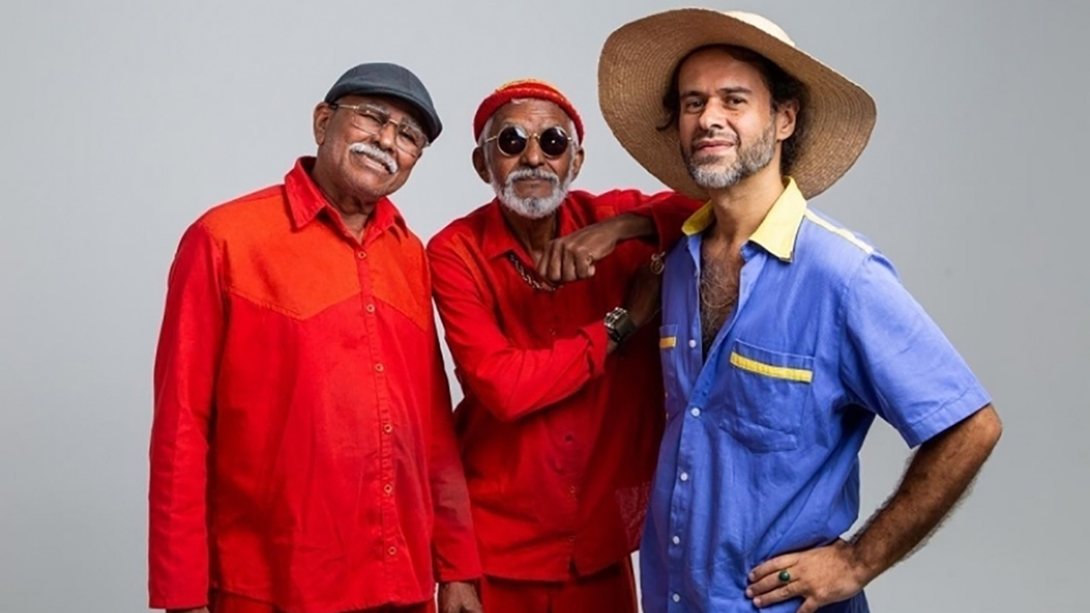 Marcelo Jeneci leva ao palco a essência vibrante da música brasileira com o show 'Marcelo Jeneci apresenta Trio Sairé'