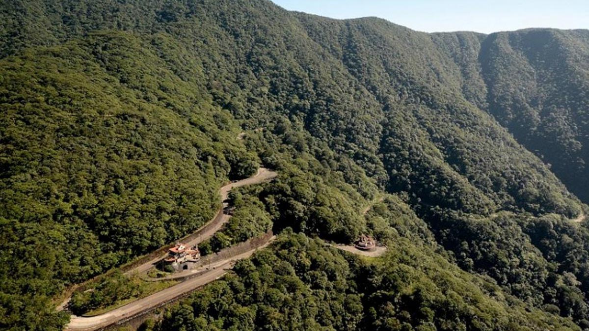Os Caminhos do Mar são vias que ligam o litoral ao planalto paulista