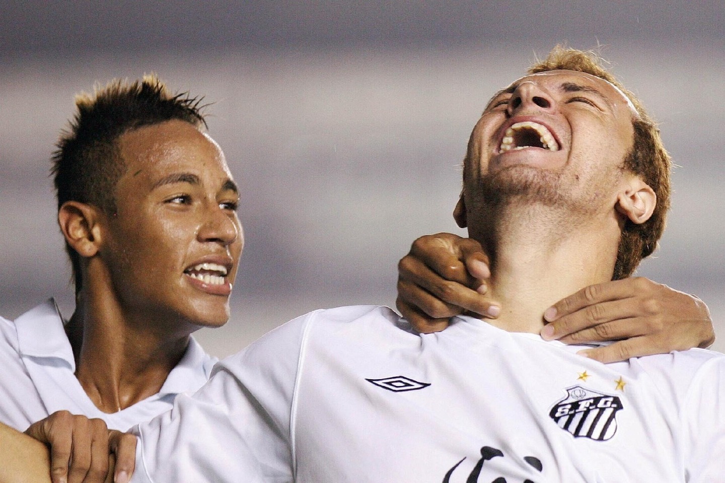 Pelo Santos, Neymar e Zé Love venceram juntos a Libertadores de 2011