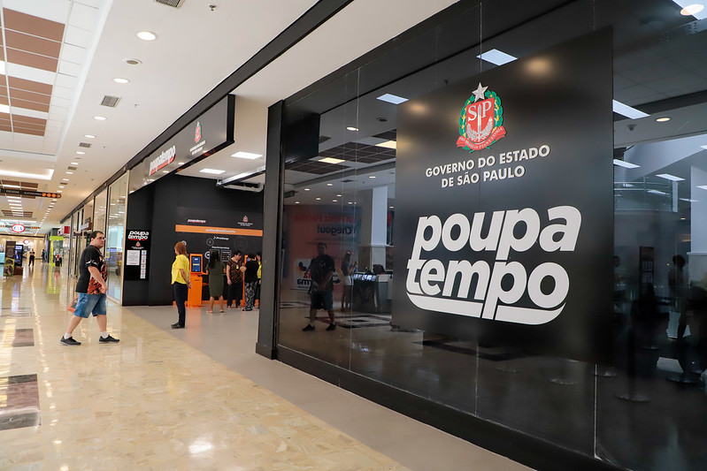 Os moradores de São Paulo agora podem consultar informações e serviços de saúde do governo estadual por meio do aplicativo do Poupatempo