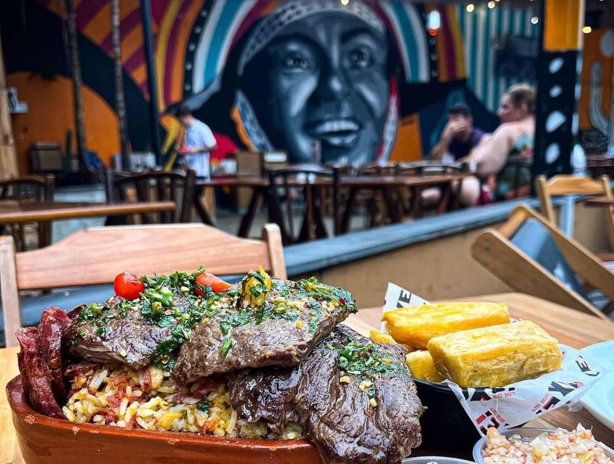 Restaurantes do Litoral de São Paulo investem em cardápios cheios de referências nordestinas