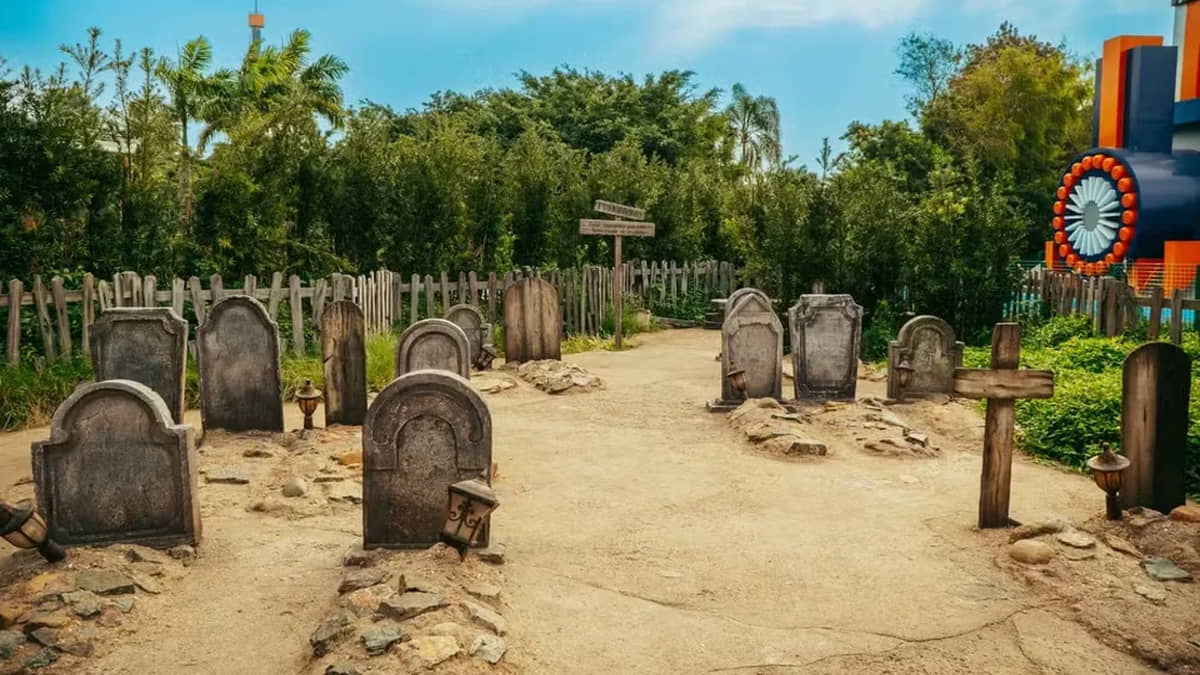 Fumódromo do Beto Carrero fica dentro de um cemitério