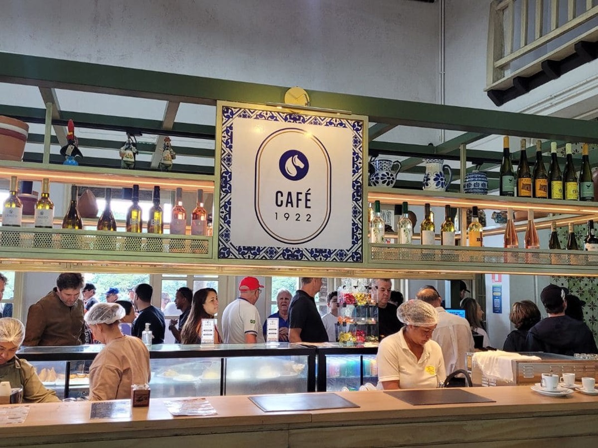 Café 1922 fica no alto da Serra do Mar, instalado em monumento histórico do Parque Caminhos do Mar