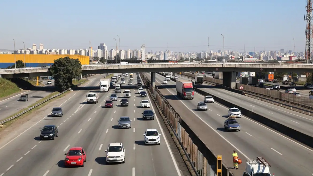A Anchieta e a Imigrantes se tornaram personagens na rotina da Baixada Santista