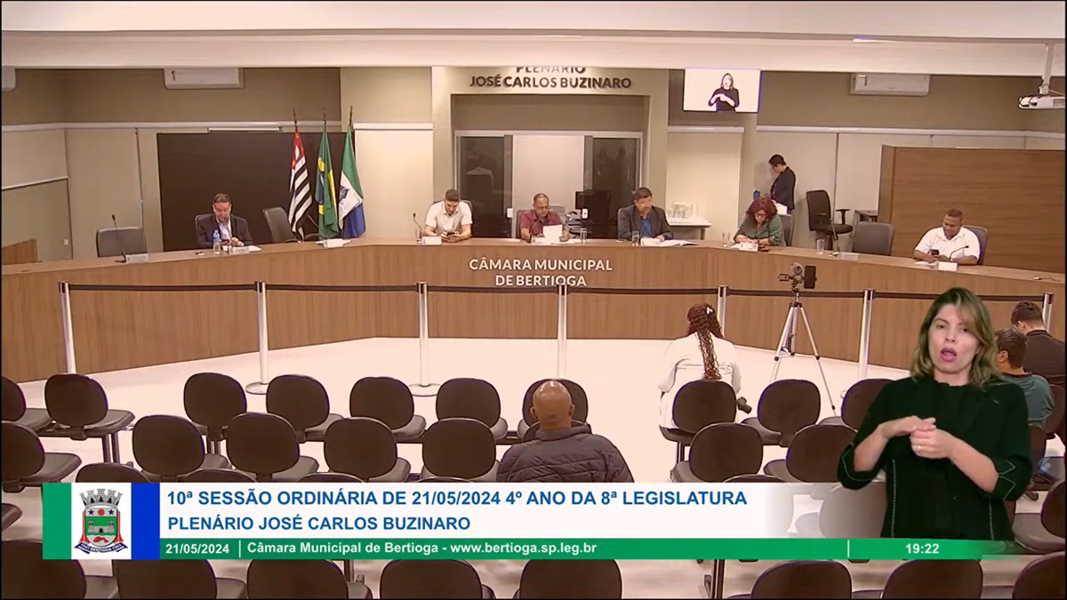 Conforme divulgado por diversos veículos de Imprensa, Eduardo Pereira, em 21 de maio último, em plena sessão da Câmara de Bertioga, teria se negado a ler o projeto de lei voltado ao público LGBTQIA+